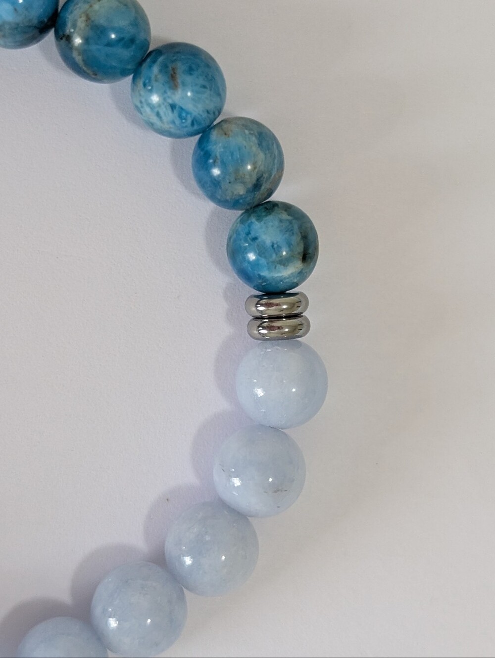 Apatite/Chalcedony/Lapis Lazuli Bracelet - Picture 5 of 7